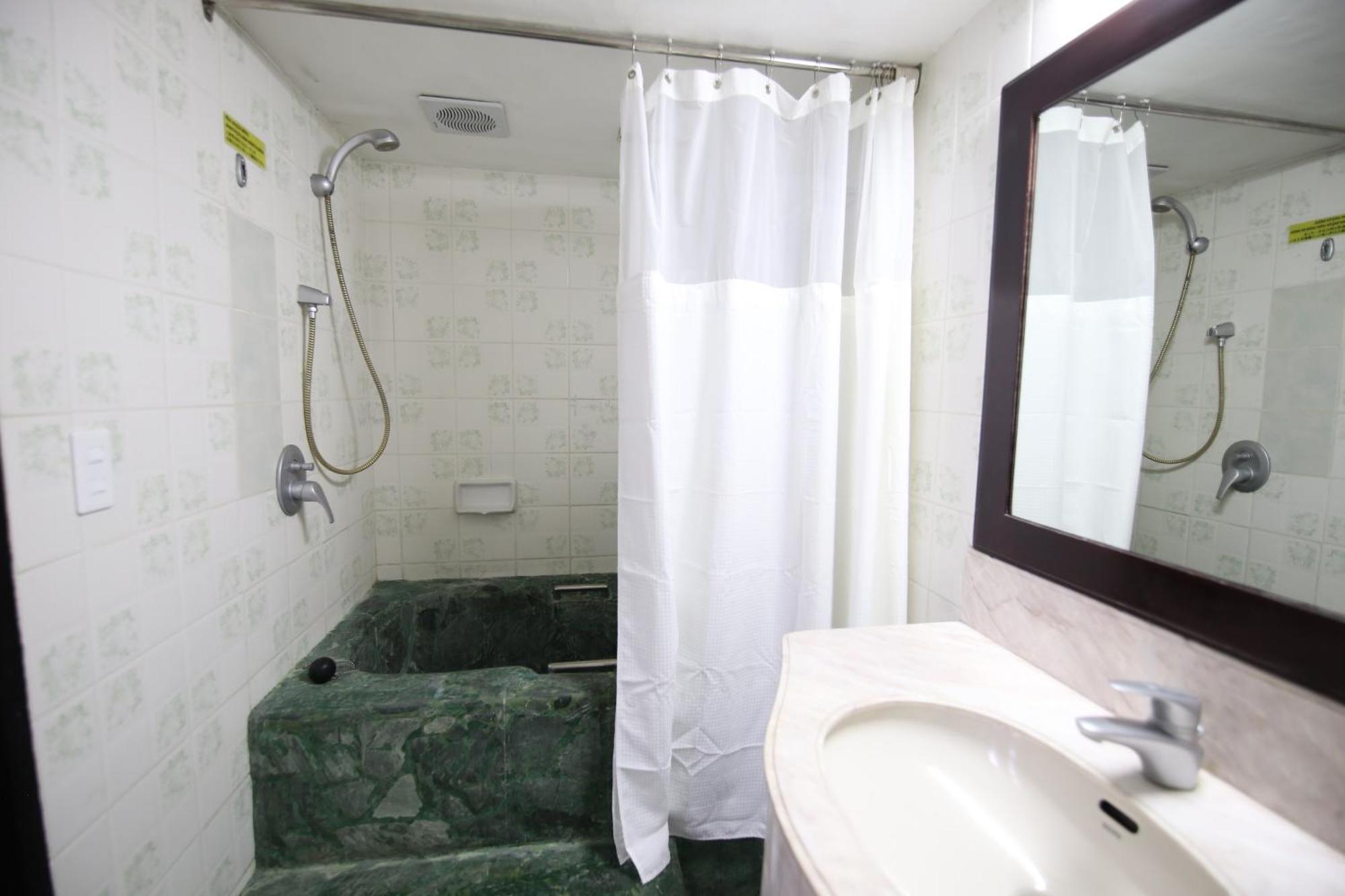 Hotel Asia Cebu Eksteriør billede