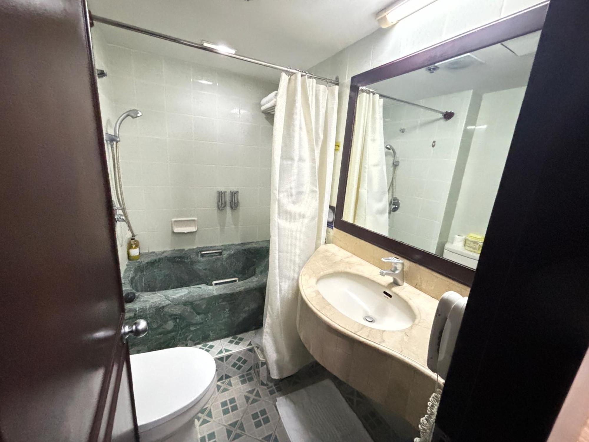 Hotel Asia Cebu Eksteriør billede